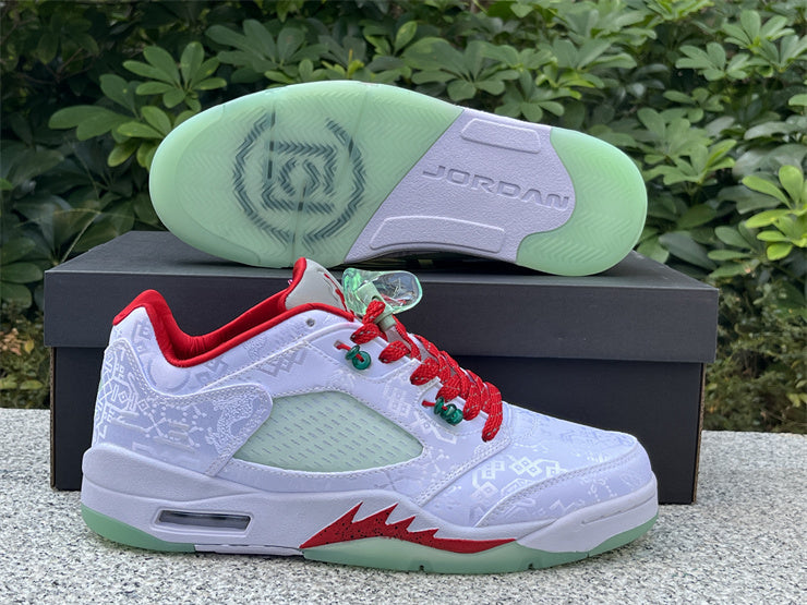 JORDAN 5 Blanc/Rouge/Vert 
