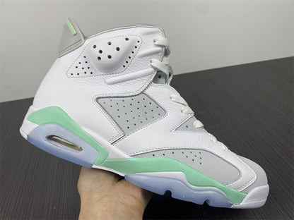 Jordan 6 « Tiffany »