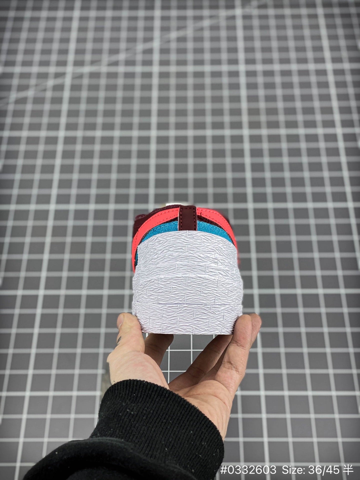 KAWS x Nike Blazer « Team Red »