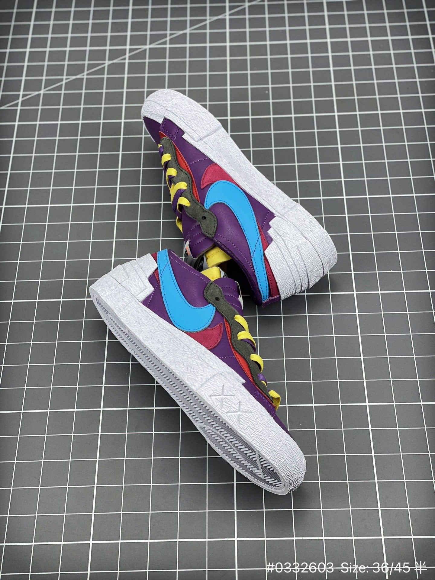 KAWS x Sacai x Nike Blazer Violet Crépuscule