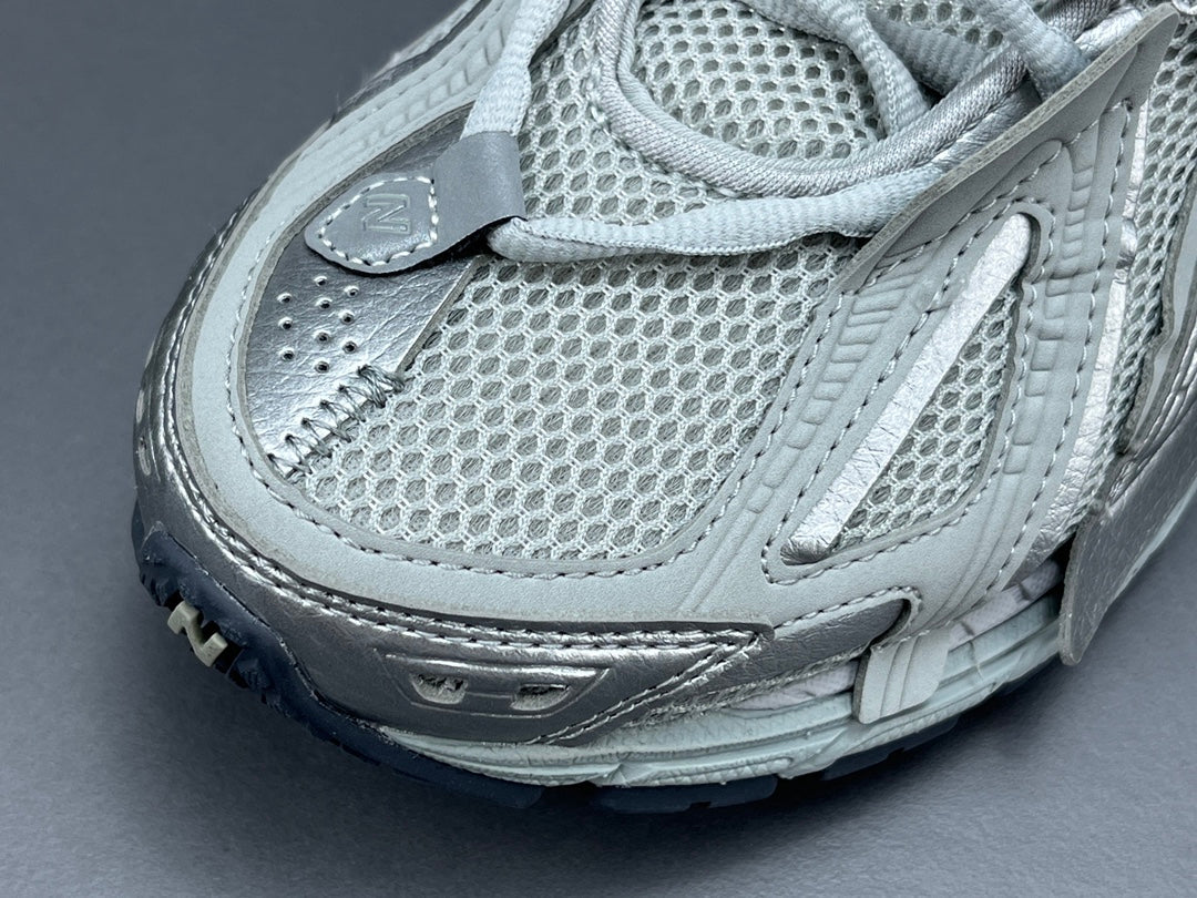 NEW BALANCE 1906A x ARGENT BÉTON