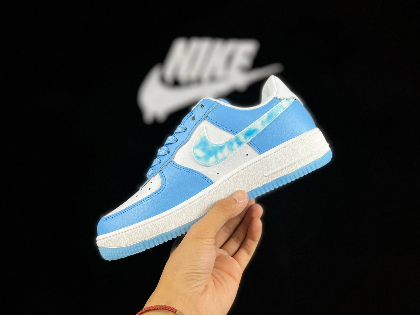 NIKE AIR FORCE 1 '07 Basse