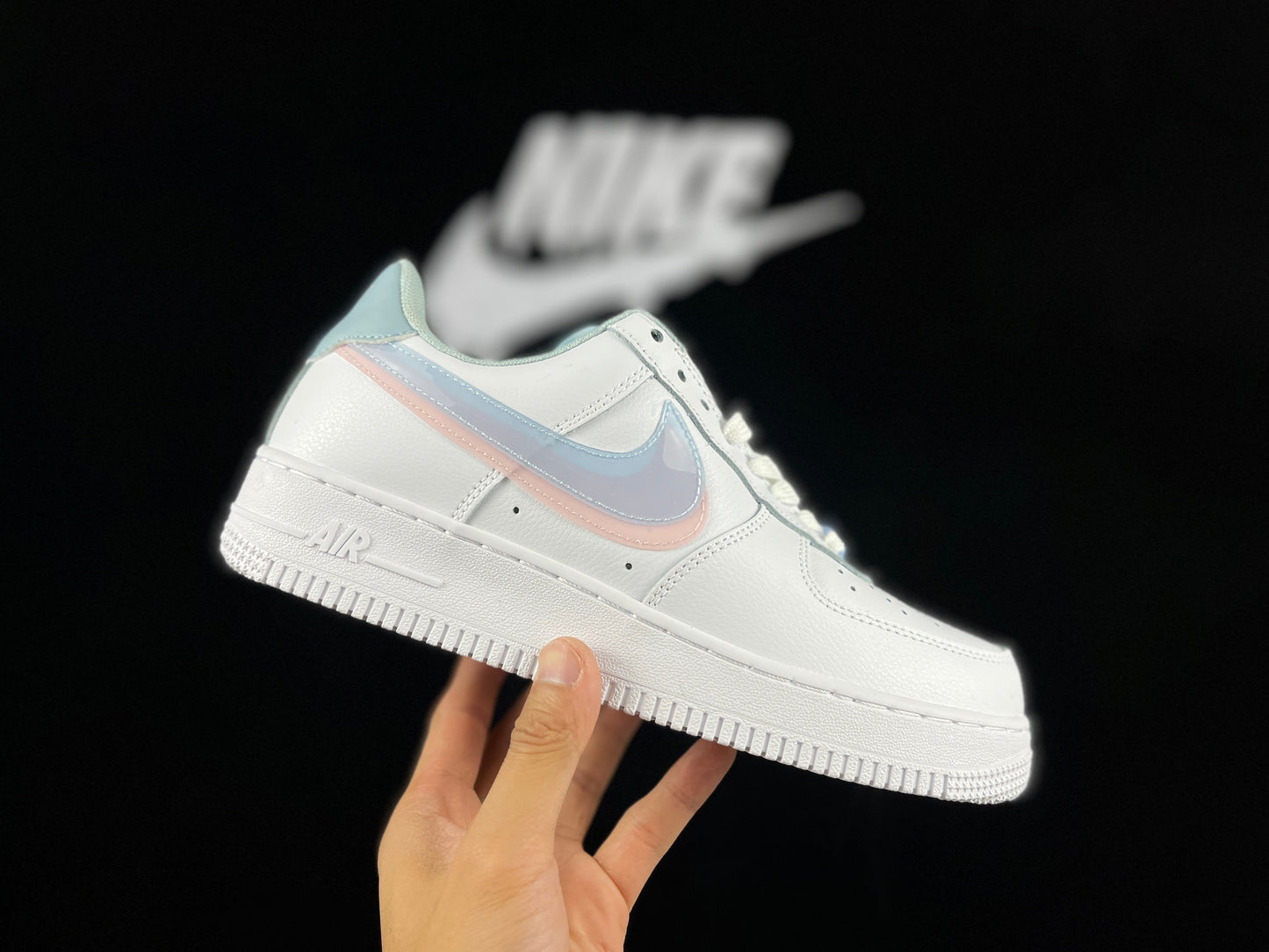 NIKE AIR FORCE 1 « Double Swoosh Rose Pêche »