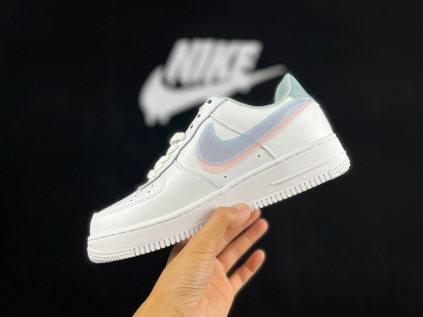NIKE AIR FORCE 1 « Double Swoosh Rose Pêche »