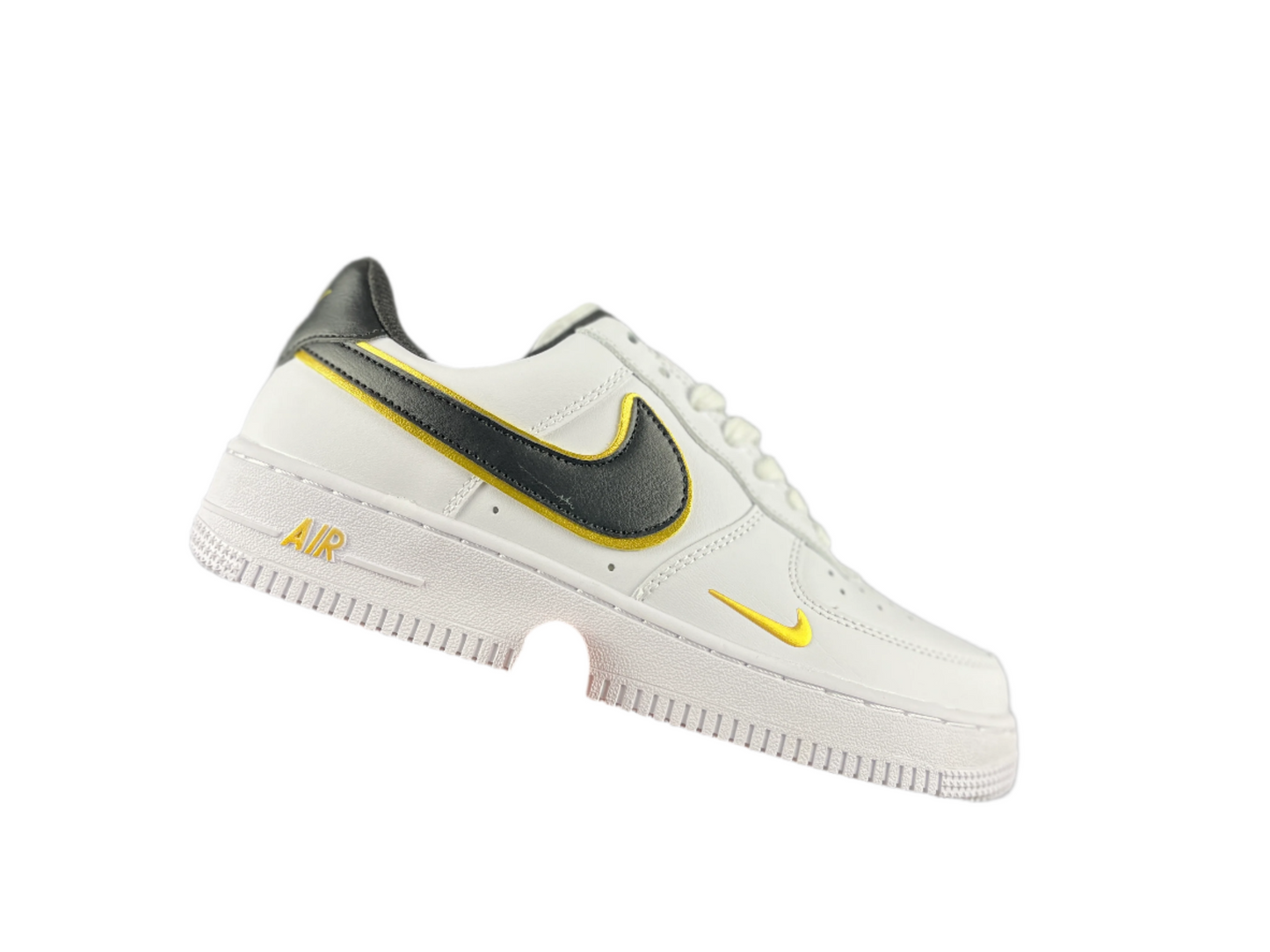 NIKE AIR FORCE 1 « Double Swoosh Blanc/Noir/Or »