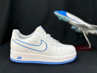 NIKE AIR FORCE 1 « Double Swoosh Blanc/Bleu »