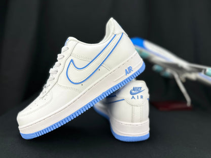 NIKE AIR FORCE 1 « Double Swoosh Blanc/Bleu »