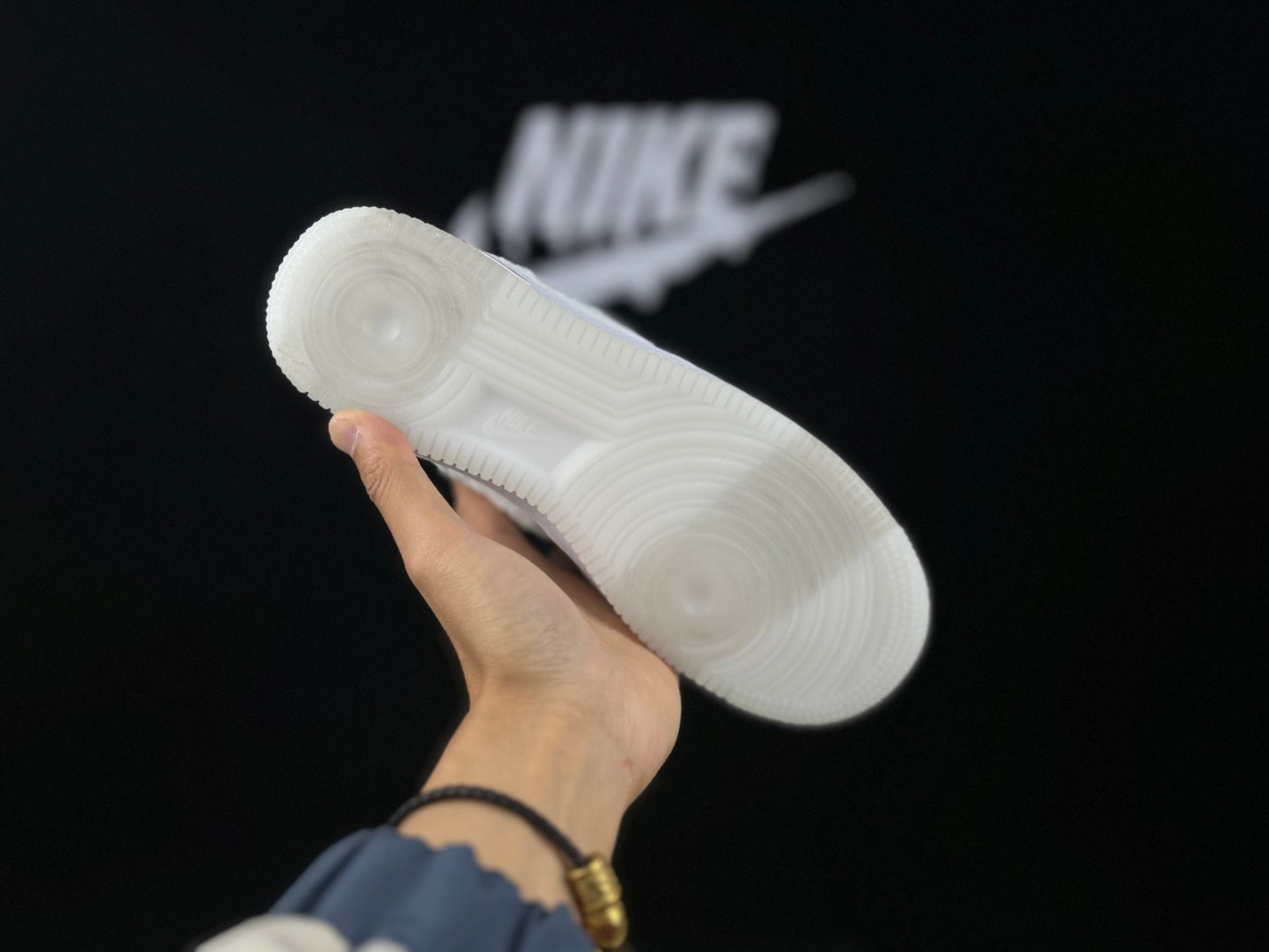 NIKE AIR FORCE 1 « Année du Lapin » brodée