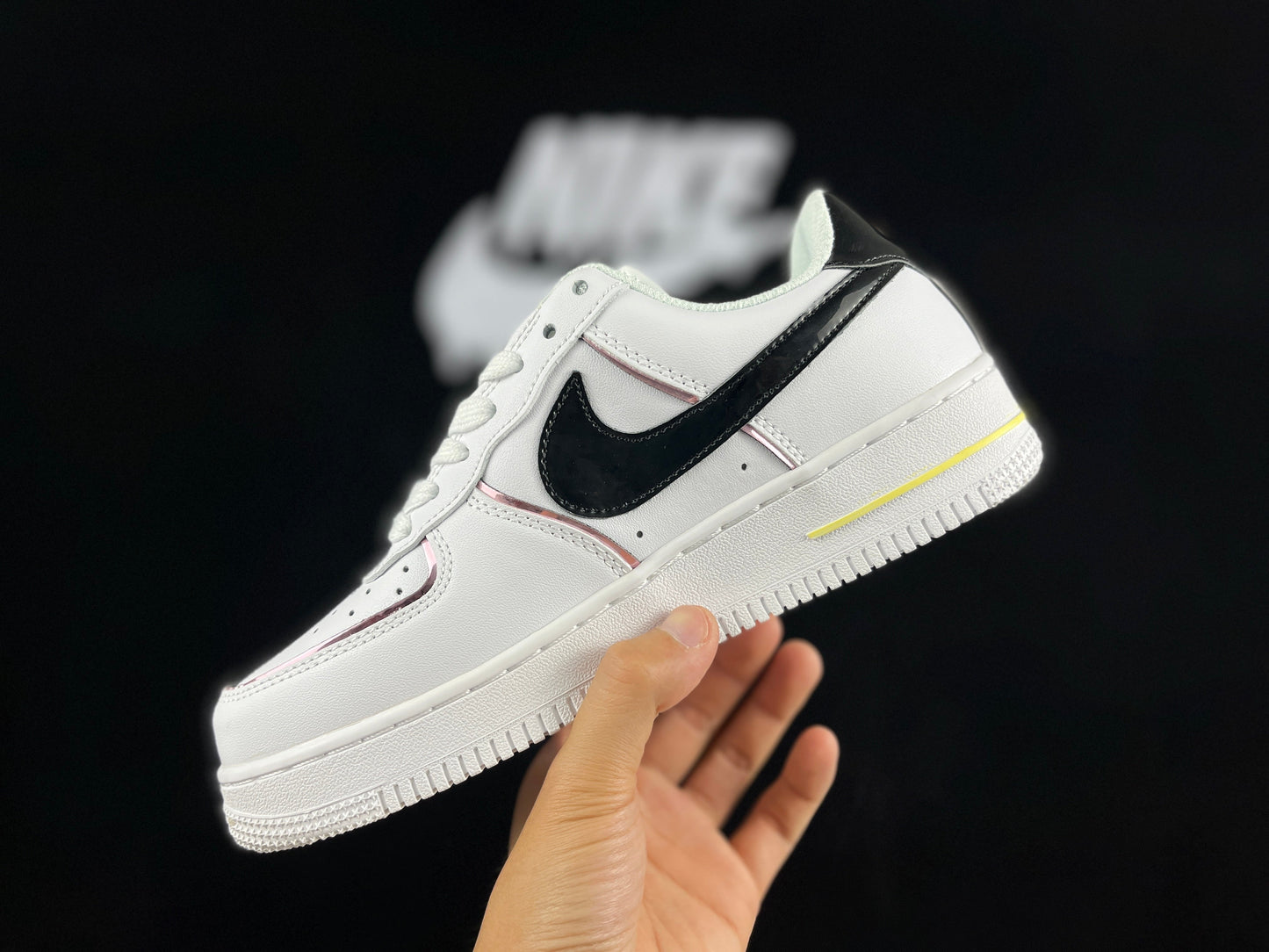 NIKE AIR FORCE 1 Basse "Fresh"