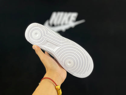 NIKE AIR FORCE 1 « Mini Swoosh Blanc/Gris »