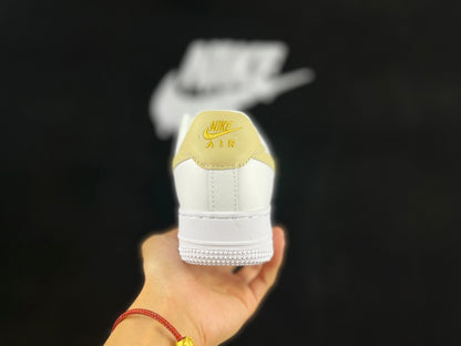 NIKE AIR FORCE 1 « Mini Swoosh Blanc/Jaune »