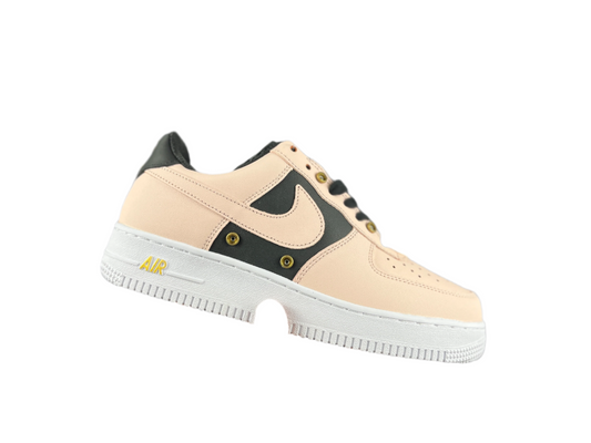 NIKE AIR FORCE 1 "Boucle rose"