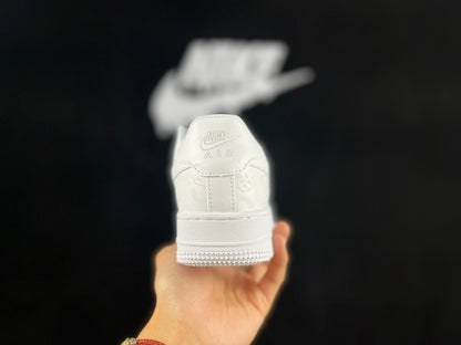 NIKE AIR FORCE 1 "Porcelaine Qinghua"