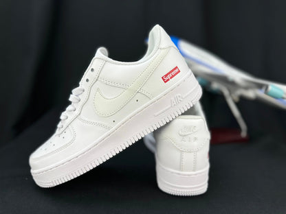 NIKE AIR FORCE 1 Supreme "Blanc"