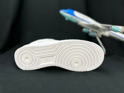 NIKE AIR FORCE 1 Supreme "Blanc"