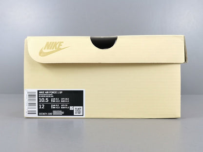 NIKE AIR FORCE 1 x BILLIE EIISH TRIPLE WHITE