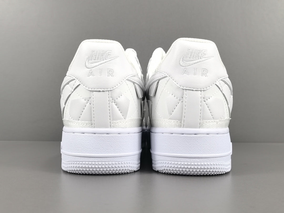 NIKE AIR FORCE 1 x BILLIE EIISH TRIPLE WHITE