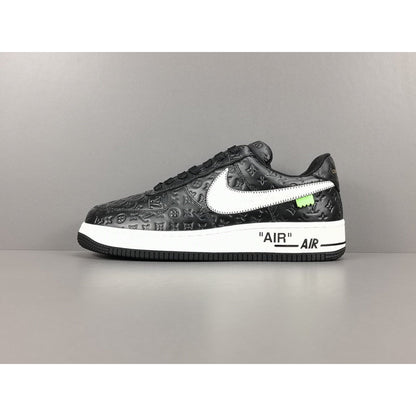NIKE AIR FORCE 1 x LOUIS VUITTON NOIR