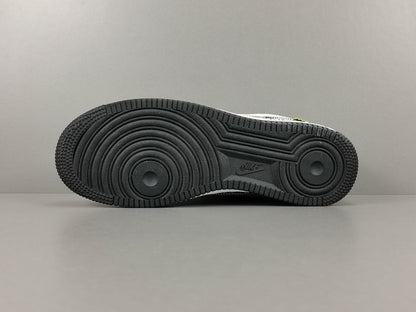 NIKE AIR FORCE 1 x LOUIS VUITTON NOIR