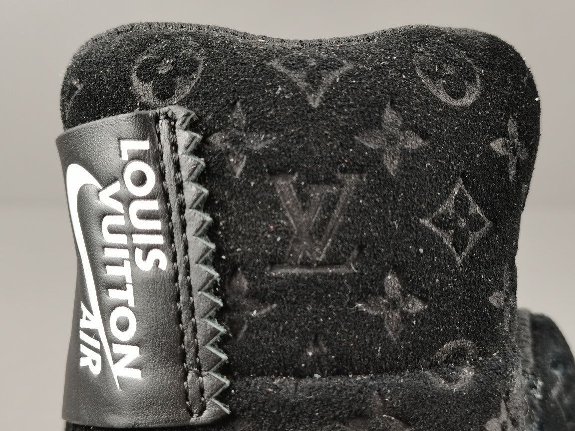 NIKE AIR FORCE 1 x LOUIS VUITTON NOIR/NOIR