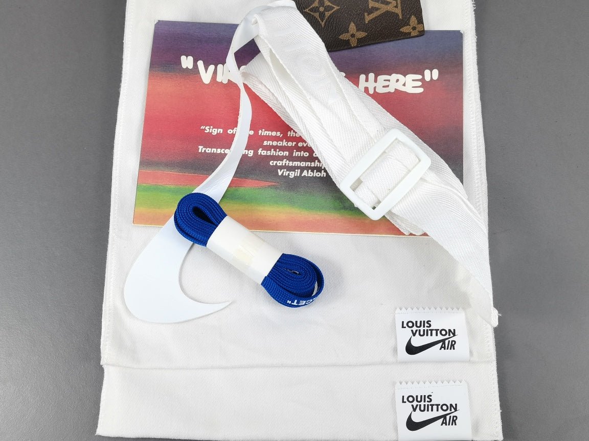 NIKE AIR FORCE 1 x LOUIS VUITTON BLEU/BLANC