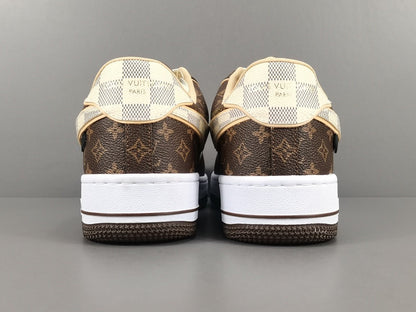 NIKE AIR FORCE 1 x LOUIS VUITTON MARRON