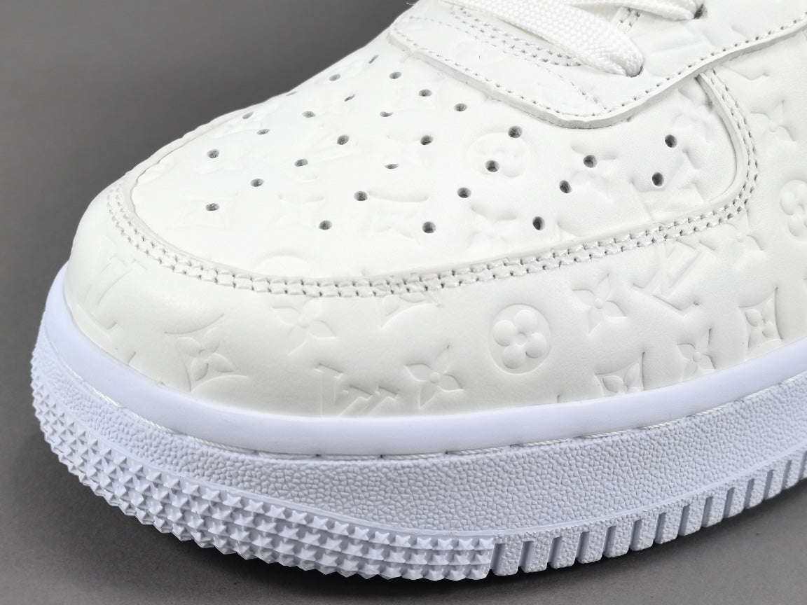 NIKE AIR FORCE 1 x LOUIS VUITTON BLANC
