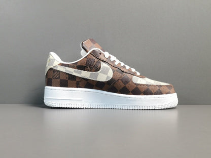 NIKE AIR FORCE 1 x LOULS VULTTON MARRON/BLANC 