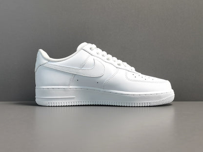 NIKE AIR FORCE 1 x BLANC 