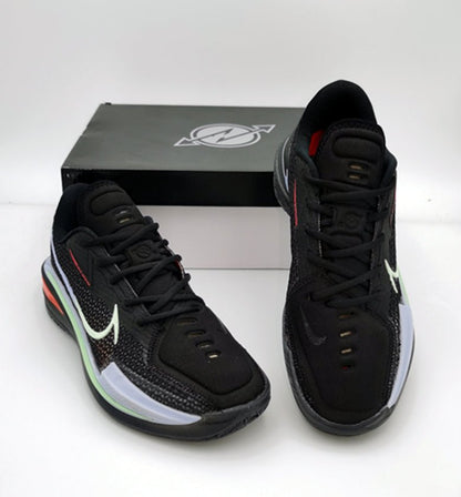 NIKE AIR ZOOM GT CUT x NOIR VERT CARMIN