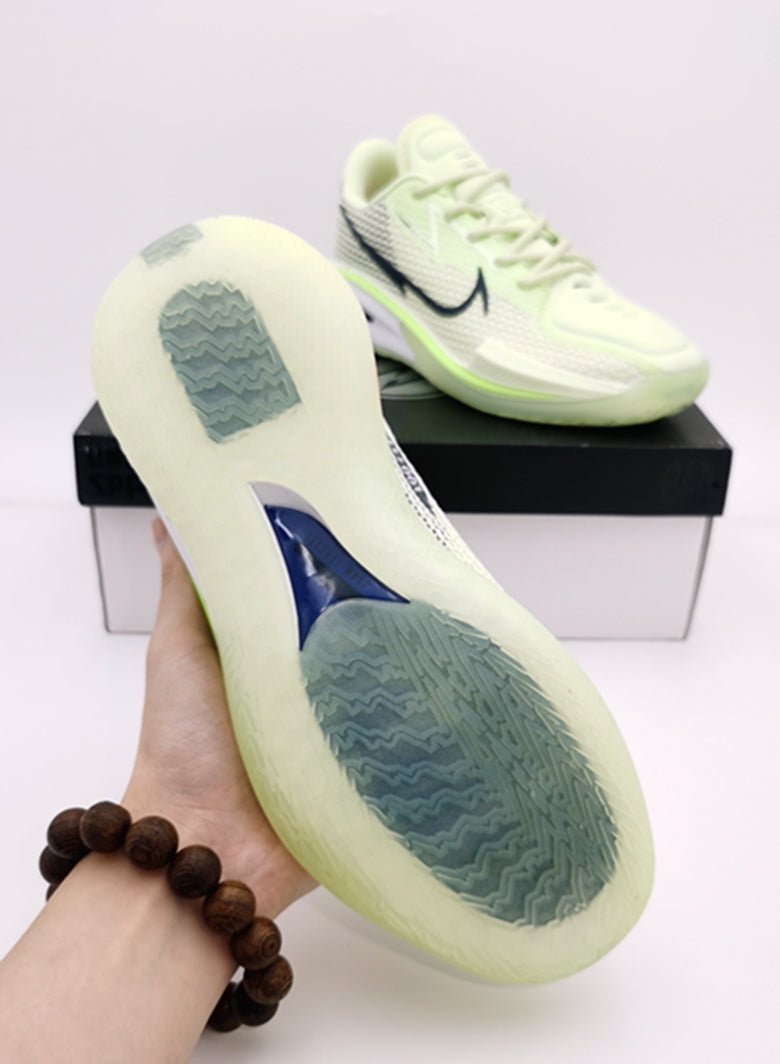 NIKE AIR ZOOM GT CUT x GRINCH