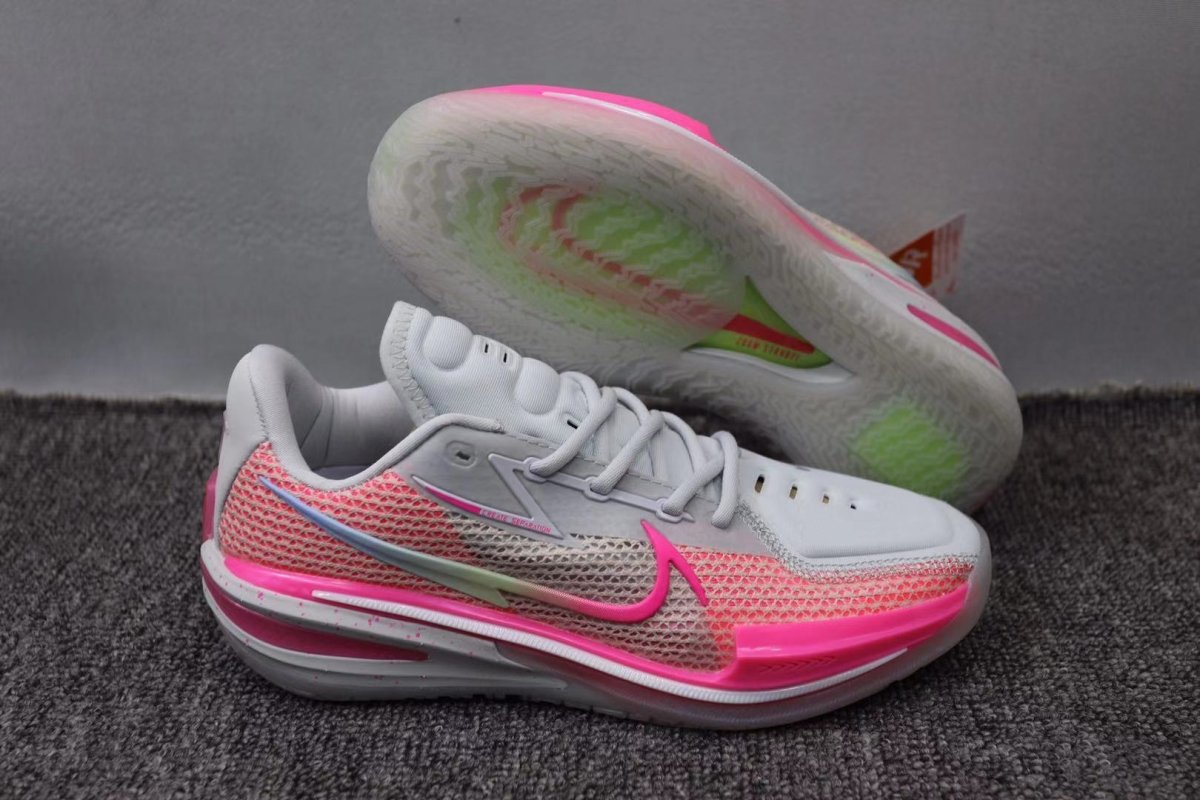NIKE AIR ZOOM GT CUT x THINK PINK 