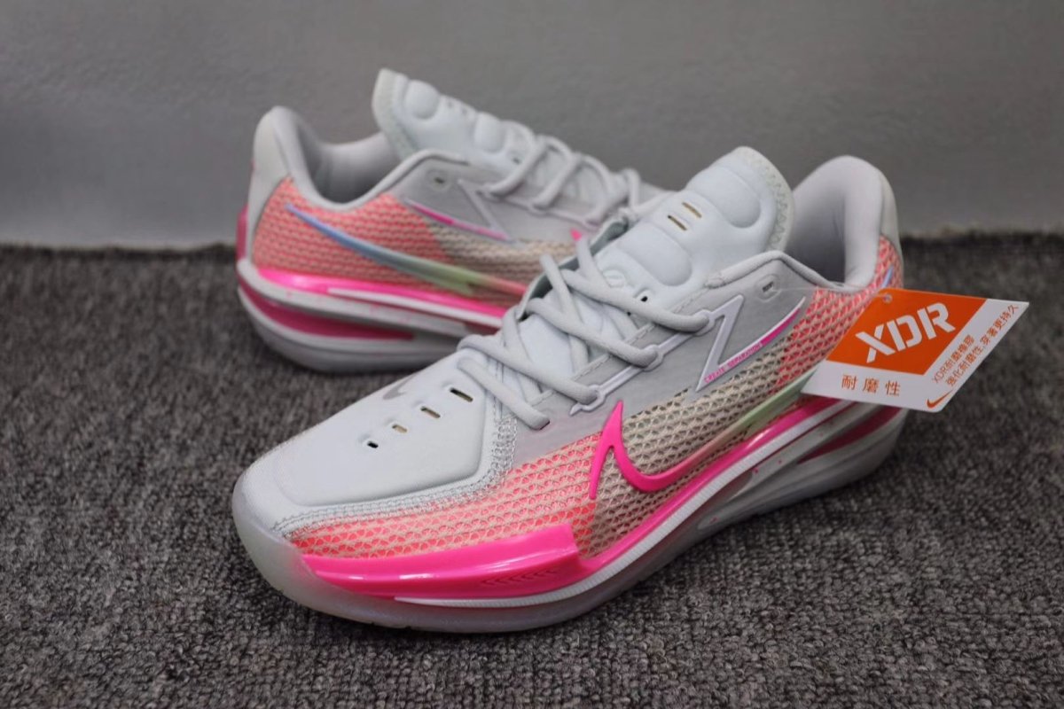 NIKE AIR ZOOM GT CUT x THINK PINK 