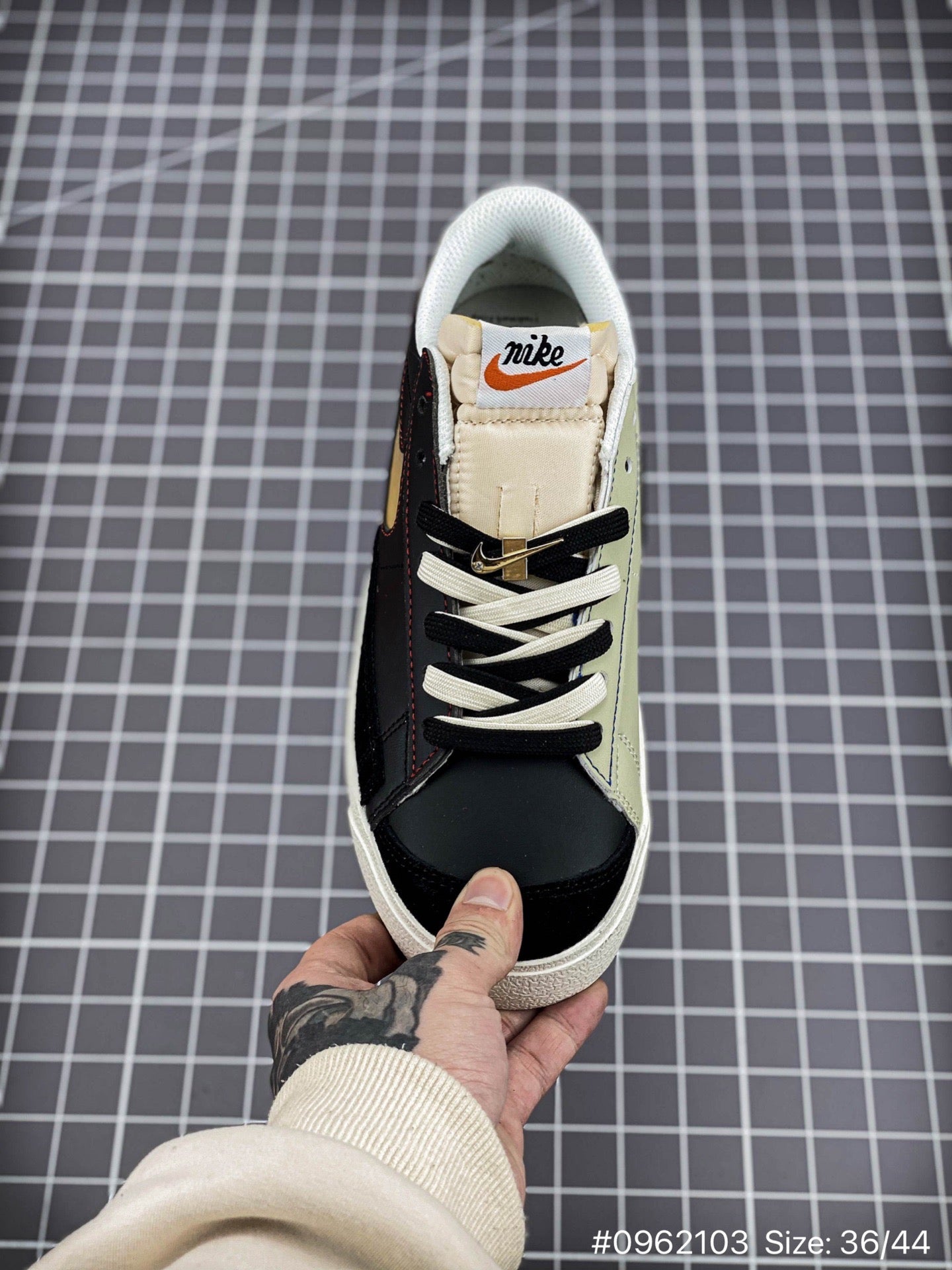 Nike Blazer Low '1977 PRM « 50e anniversaire du Swoosh »