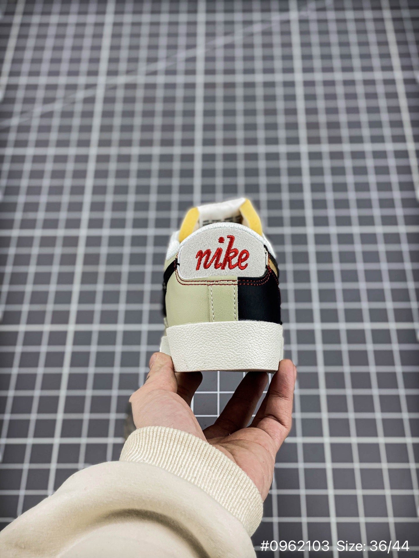 Nike Blazer Low '1977 PRM « 50e anniversaire du Swoosh »