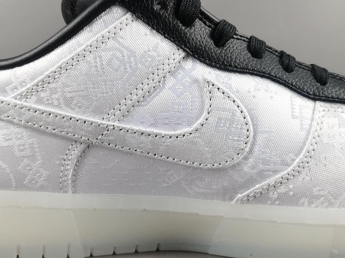 NIKE DUNK x CLOT FRAGMENT BLANC