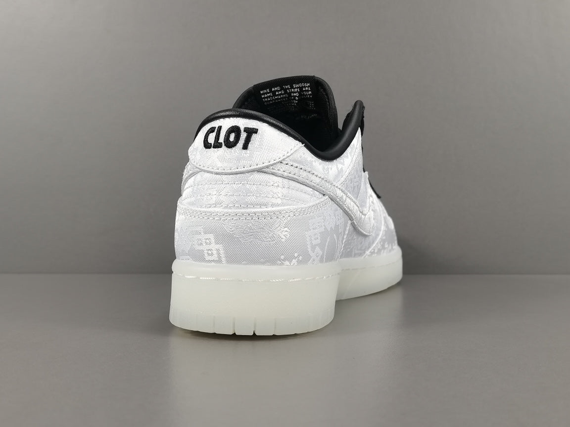 NIKE DUNK x CLOT FRAGMENT BLANC