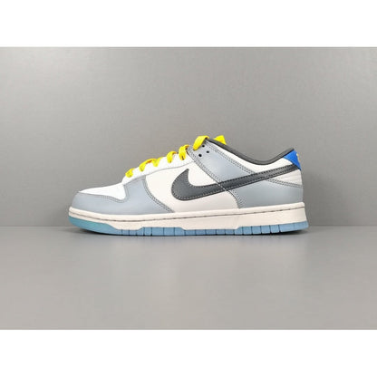 NIKE DUNK x CAROLINE DU NORD