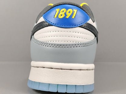 NIKE DUNK x CAROLINE DU NORD