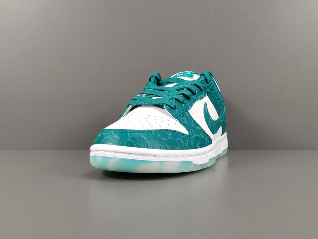 NIKE DUNK x OCEAN 