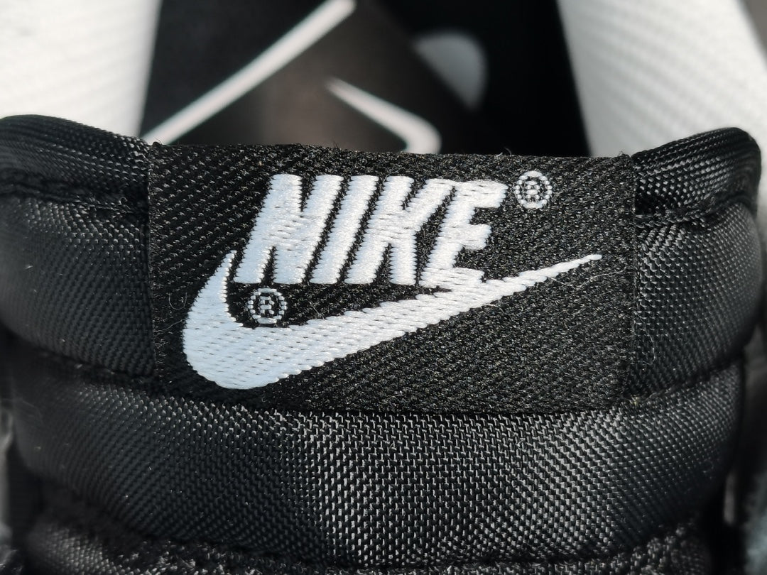 NIKE DUNK x PAISLEY PACK NOIR