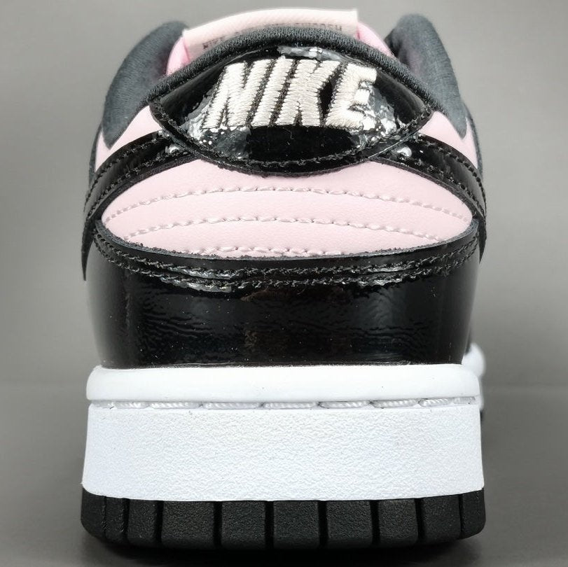 NIKE DUNK x PINK FOAM NOIR