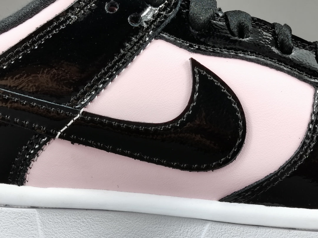 NIKE DUNK x PINK FOAM NOIR