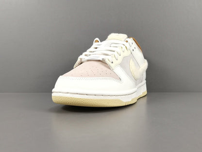 NIKE DUNK x ANNÉE DU LAPIN FOSSILE STONE