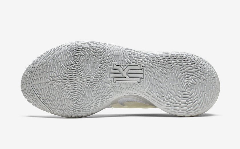 NIKE KYRIE 2 x BOB L'ÉPONGE SANDY CHEEKS
