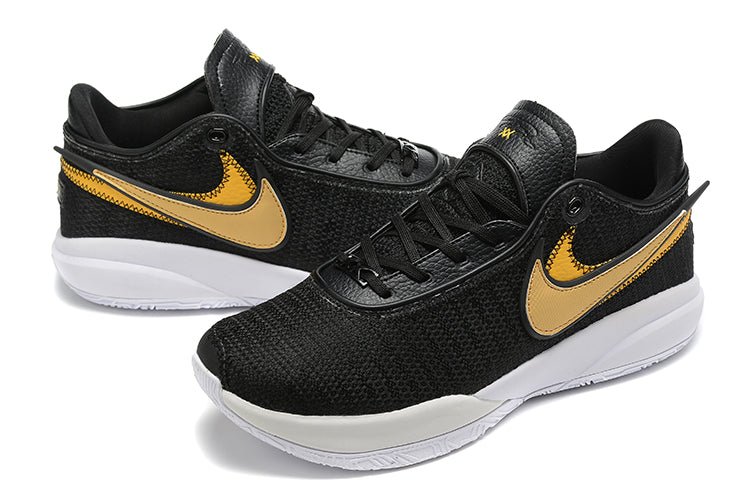 NIKE LEBRON 20 x NOIR OR MÉTALLISÉ