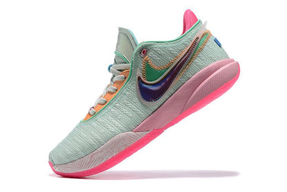 NIKE LEBRON 20 x MACHINE À REMONTER LE TEMPS