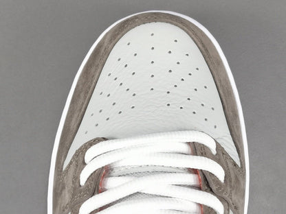 NIKE SB DUNK x CRUSHED DC