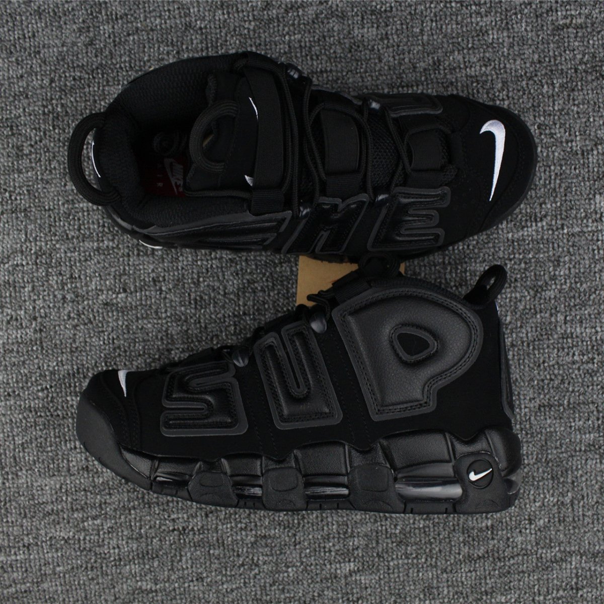 NIKE UPTEMPO x SUPREME SUPTEMPO NOIR