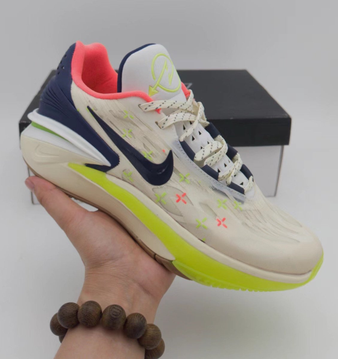 NIKE ZOOM GT CUT 2 x CROSSHAIRS